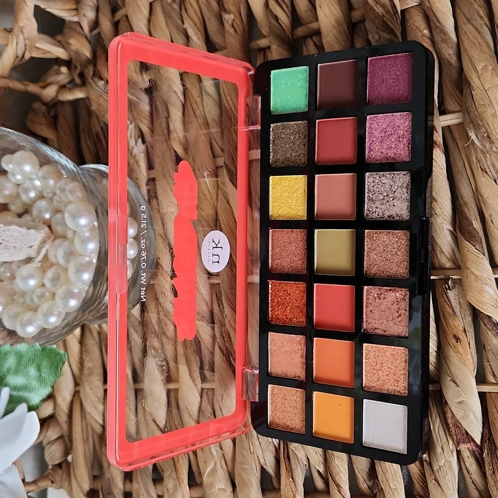 NK | Eyeshadow Pallet